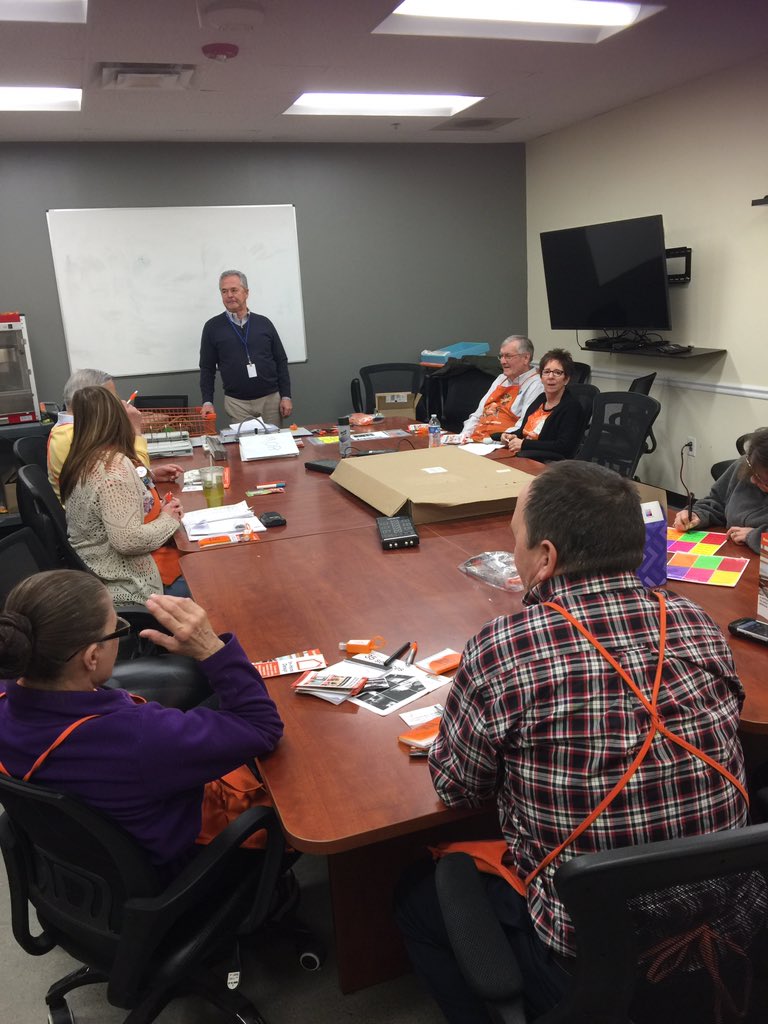 Specialty Tuesday with  the representative from Hunter Douglas !! <a href="/WHd2684/">WorcesterHD2684</a> <a href="/DanielleKida1/">Danielle Dion Korell</a> <a href="/stevenlongmoor1/">Steven Longmoore</a>