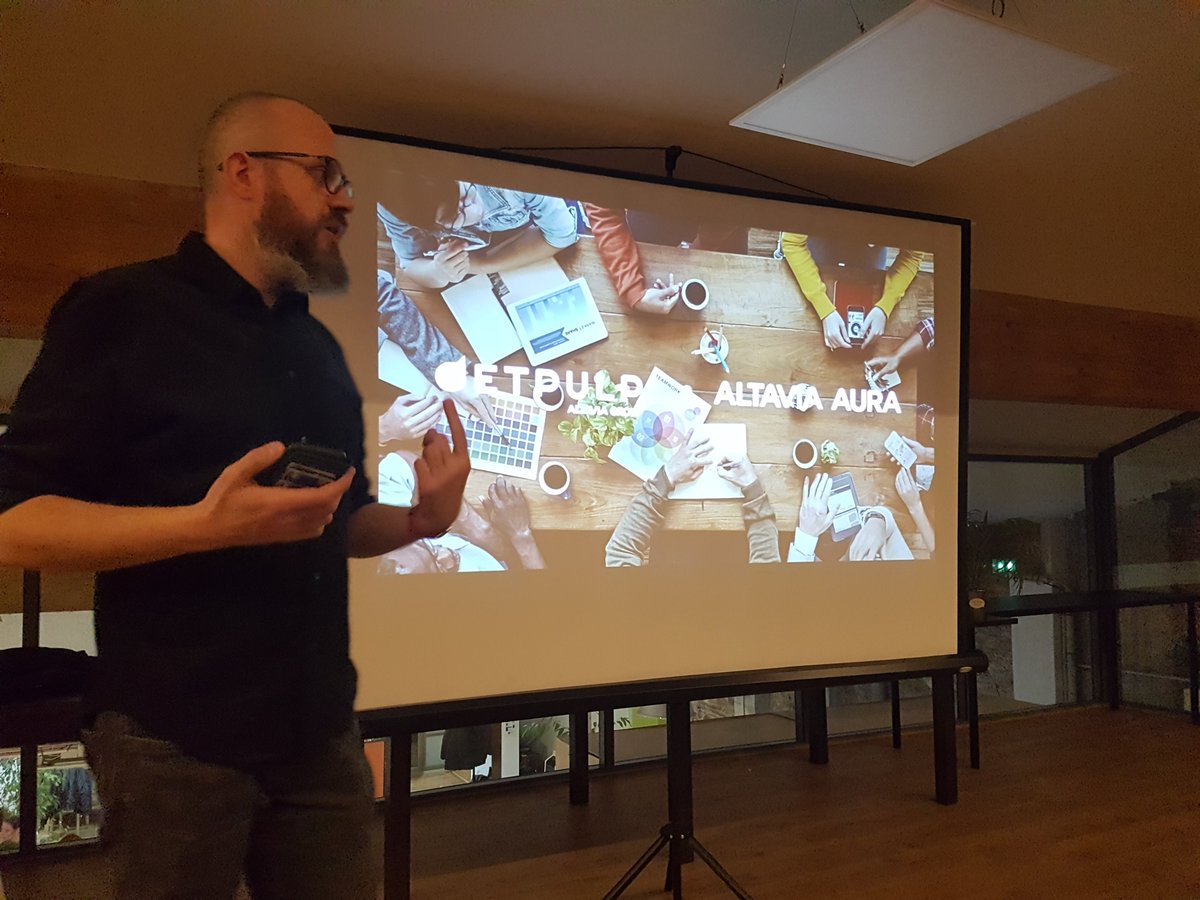 Ce soir, on parle de la relation agence / freelance avec @jsklein et les Content Lovers de #Lyon 💪 #welovecontent <a href="/JETPULP/">Altavia JETPULP</a>