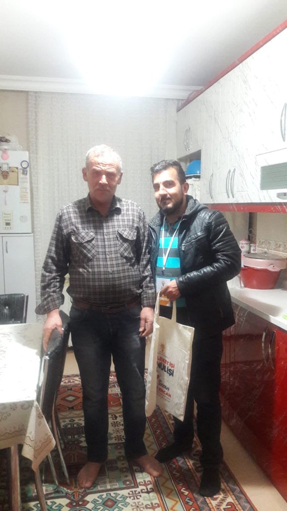 aksincangenclik's tweet photo. 2) Skm Programları Kapsamında Vatandaşlarımızı Ziyaret Ederek Hatırlarını Sorduk, Üye Olmak İsteyen Vatandaşlarımızın Üye Başvurularını Gerçekleştirdik.
@AliOsmanOzdemir @umitcanuludag https://t.co/RbAK6dzOm3