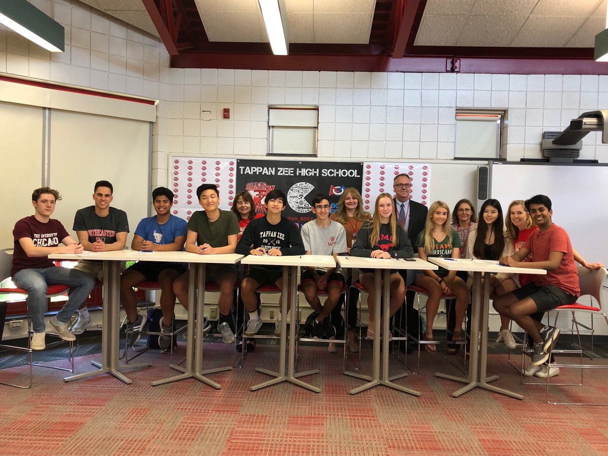 FIRST Signing Day gives schools and local communities a way to celebrate FIRST seniors. Over the past 3 years we’ve had 300 seniors in 18 states sign to 58+ different colleges! Sign up to celebrate with us here: goo.gl/forms/9LGOeESM… #FIRSTSigningDay <a href="/FIRSTinTexas/">FIRST in Texas</a> <a href="/FIRSTweets/">FIRST</a>
