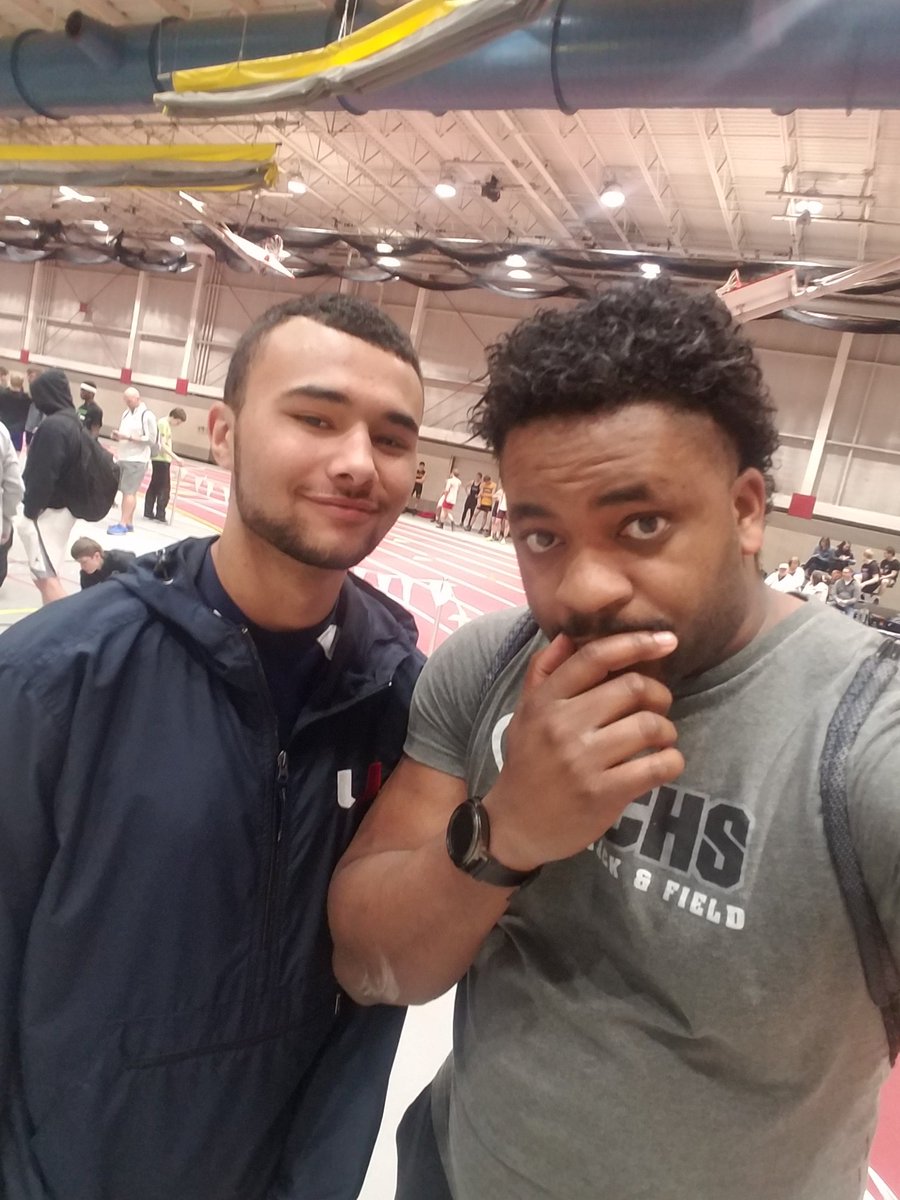 MrSeussical's tweet image. Ran into 2018 Long Jump Qualifier Kyle Butts at Iowa State. We both aren&apos;t under the @mstmboystrack banner anymore but we&apos;re still reppin #effortoverego