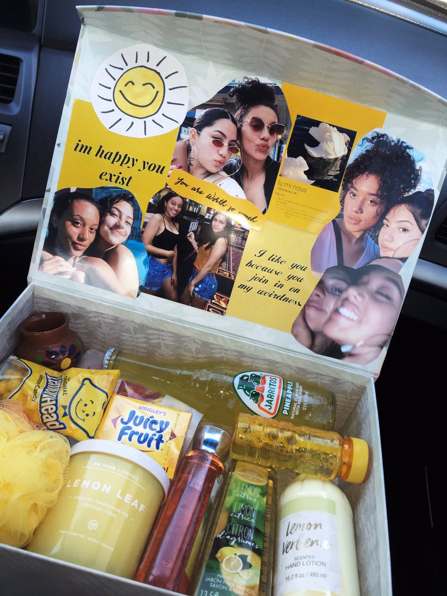 obeyzetty's tweet photo. 4 my bffs birthday!🌻💛 #sunshinebox https://t.co/rXcwHcxhlJ