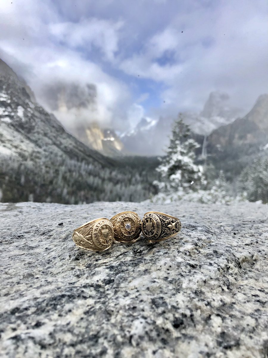 NikeshSPI's tweet photo. #GigEmFrom Yosemite National Park!!๐๐ฝ #SB2K19 #AggiesEverywhere #AggieNetwork @AggieNetwork @TexAgs @TAMU https://t.co/B3YJezwf46