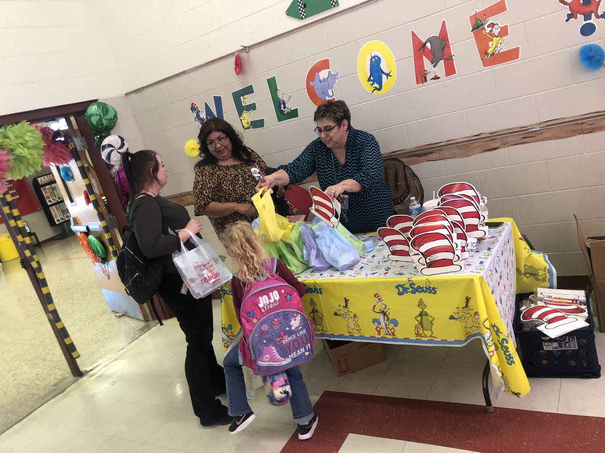 WoodReadingSpc's tweet photo. Dr. Seuss Family Reading Night @ Pease!! Best school, best leader and best staff!!! @ECISDCurriculum @ecisd_T2L https://t.co/bobhUm5AZx