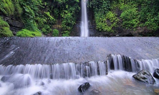 Balidriver12's tweet photo. Alam kuningan jawa barat, new destinasion , good for traveling .bolabalitour,#Bali #Indonesia #malaysia #singapore #Brunei #Jakarta #thailand #Batam #Medan #sulawesi #Bandung #Surabaya #lombok #irian_jaya #Palembang #Bengkulu #Jambi #Riau #travel #tour 
 whatsapp +6285220353414 https://t.co/LiRliYdsoE