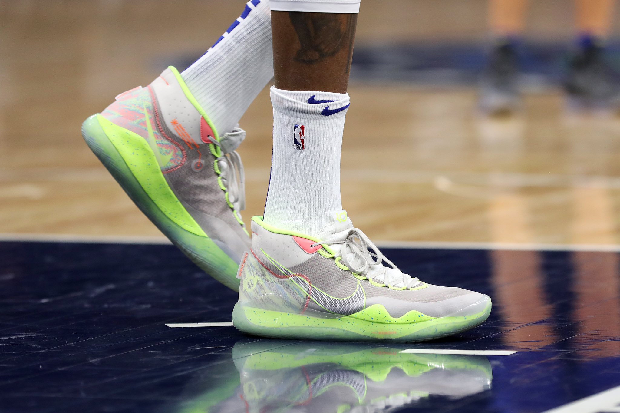 SoleCollector X Back to back nights for KDTrey5 in the 90s Kid Nike KD 12 dropping April 1. Jordan Johnson https t zakQm9T925 X