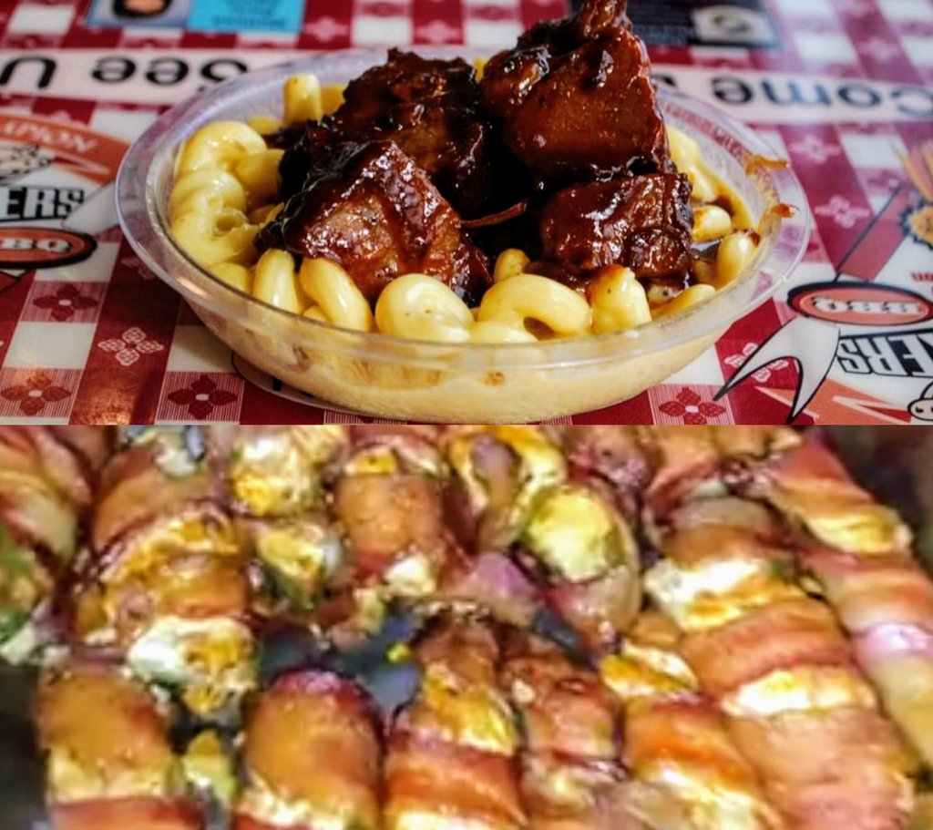 Wednesday Double-special: 

1. "The Burnt Kevin" (Hautly Mac &amp; Cheese topped with Burnt Ends).

2. Smoked Bacon-Wrapped Poppers 

#Eatlocal #Eurekamo #Supersmokersbbq