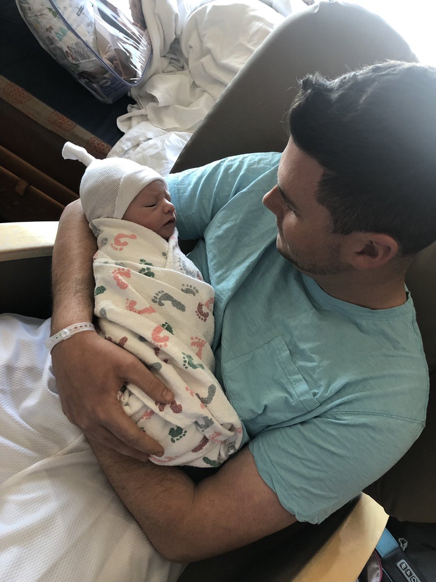 coraa_thomas's tweet photo. On this exact day 3 years ago, i met my bestfriend and love of my life. Today, 3 years later on March 19, 2019, we finally had our little man. 💙

Kamden Ray Kmiec
3:58 pm
8 lbs, 4 oz
21 inches long https://t.co/aAsCpa0ZUH