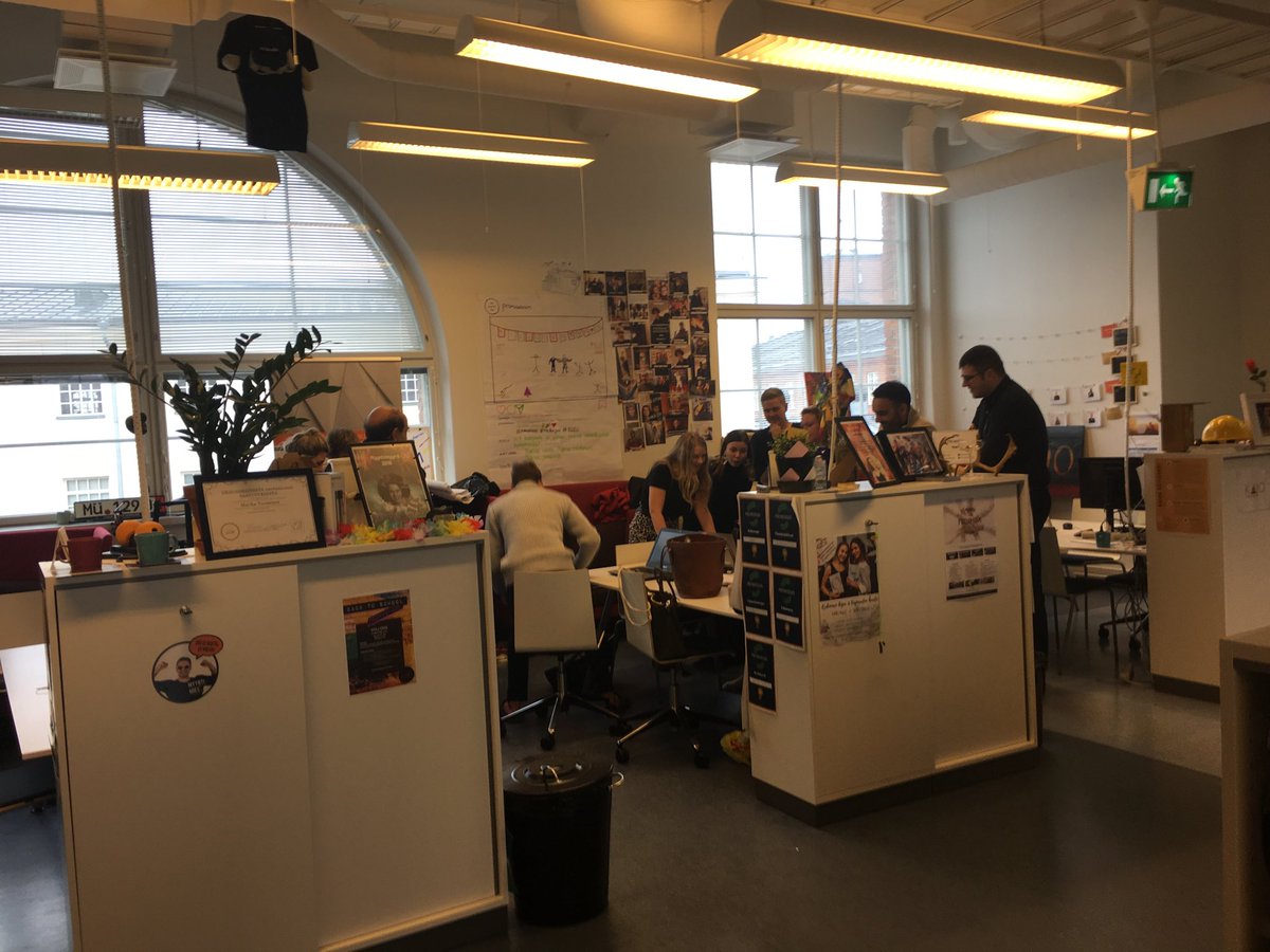 chris__matters's tweet photo. Observing the Team Academy Team Learning process in action at Proakatemia University of Applied Sciences, reality=perception! ⁦@LSBU_BUS⁩ ⁦@LSBU_Enterprise⁩ ⁦@moorewis⁩ https://t.co/SCAmrYqqr4