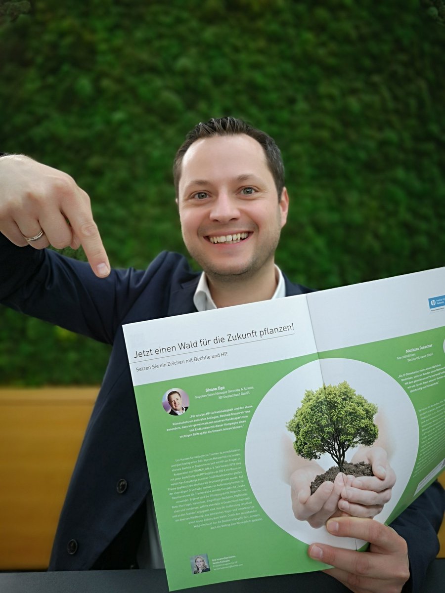 TimKartali's tweet photo. Schön zu sehen wie aus vermeintlich verrückten Ideen, erfolgreiche Kampagnen werden. Danke @bechtle_de für das Pflanzen von über 2000 Bäumen in unserem gemeinsamen Partnerwald. #Nachhaltigkeit #Umweltschutz #Partnerschaft #zukunftsstark #HP #Supplies https://t.co/EkSYhGR1Ma
