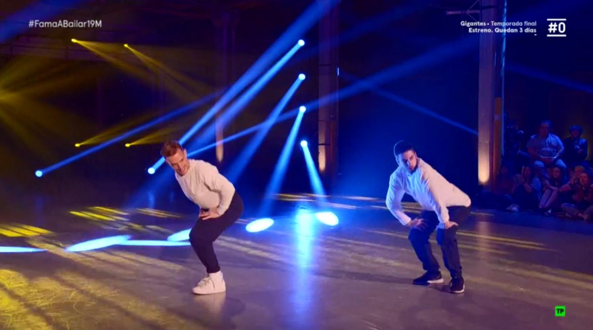 FAMAabailarCero's tweet photo. ¡Lobo y Marshall en la pista de baile de #FamaABailar19M! ¿Cómo lo has visto?

🔃 ¡Potencia máxima!
❤️ No ha estado muy allá... https://t.co/jg2NKlwxnV