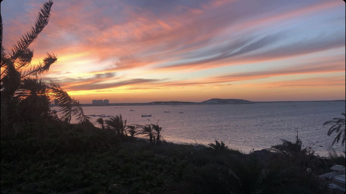 sskkaazz7's tweet photo. Beautiful Bahrain ❤️ https://t.co/m3O1WcHddL