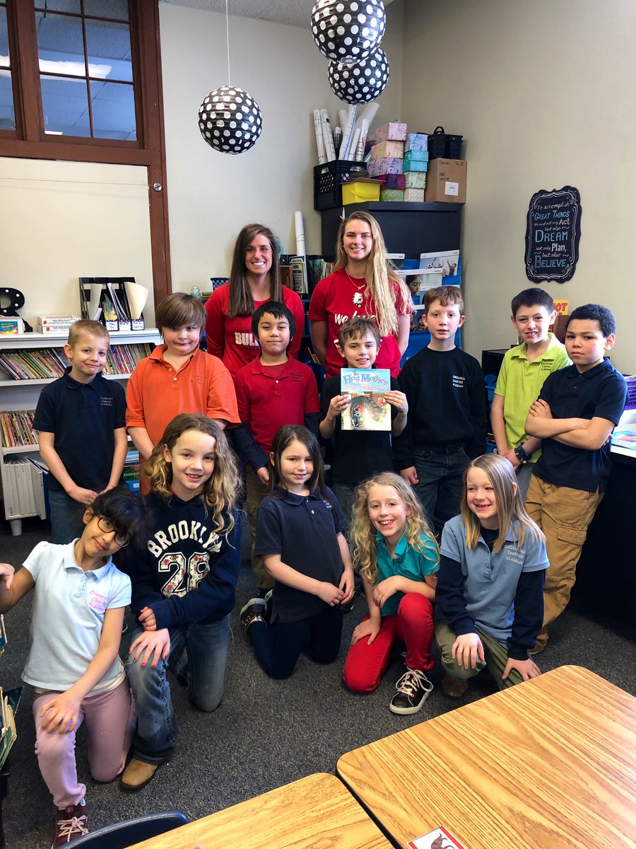 FerrisWBBall's tweet image. BIG thank you to @secondandseven for providing books during #NationalReadingMonth! 
#7core #Biggerthanus