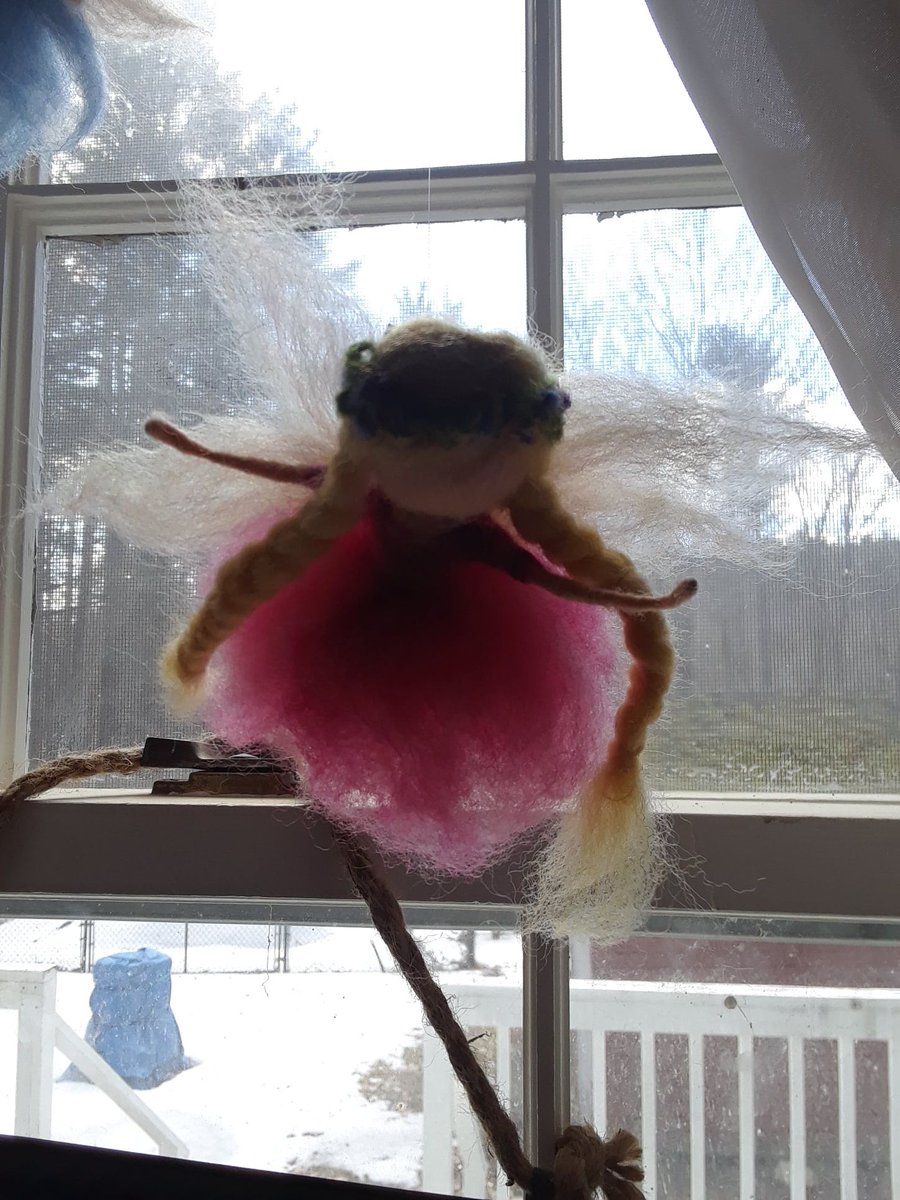 voiceofclay's tweet photo. New felted small fairies! 2 boys and 2 girls. $40  each
Mermaid is $60 https://t.co/Ng6DmRXykb