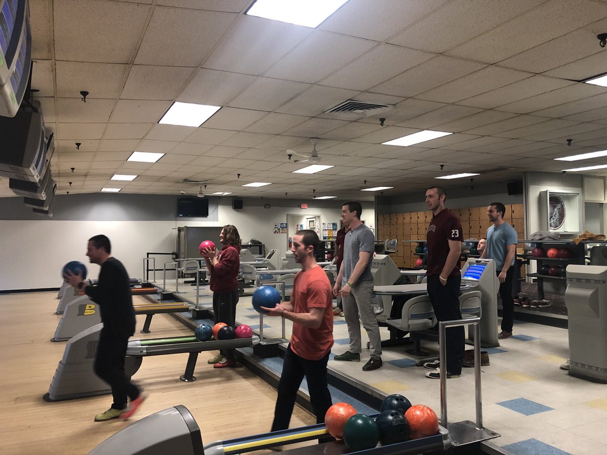 LafayetteMLAX's tweet photo. A trip to bowling alley and dinner with our seniors yesterday ✅

#Brotherhood #DMGB #Rollpards https://t.co/Nv2bIKg2lL