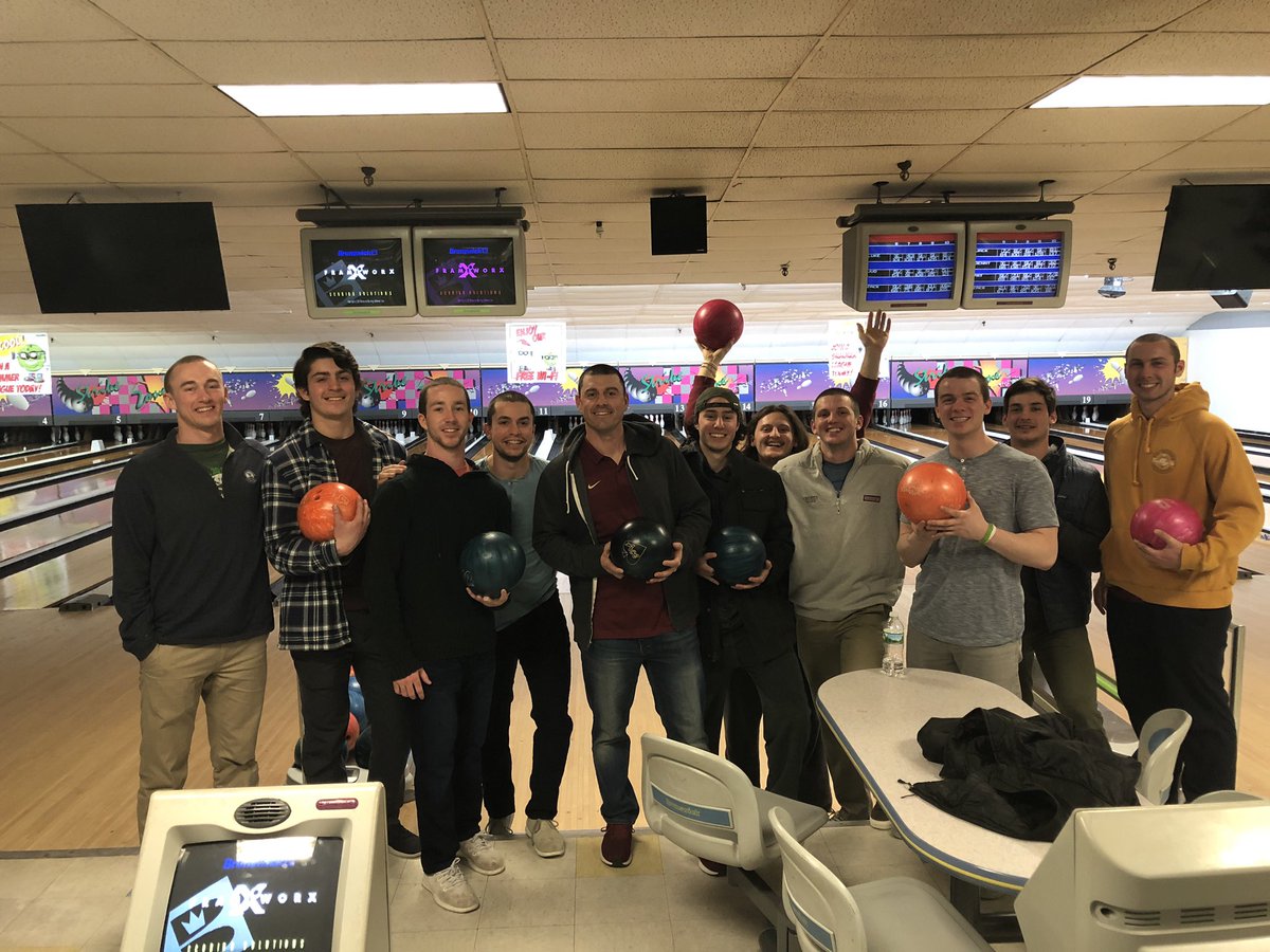 LafayetteMLAX's tweet photo. A trip to bowling alley and dinner with our seniors yesterday ✅

#Brotherhood #DMGB #Rollpards https://t.co/Nv2bIKg2lL