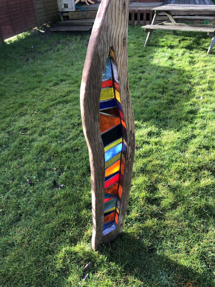 TheHouseofUp's tweet photo. In second place in tonights #UpcycledHour #Top3RTdImage league is our member from Kent, Mark Austin @mos0975 and a beautiful piece of garden #art made from #reclaimed wood and looking good. See it @FirleGdnShow/ Well done Mark 9RTs 16 Likes https://t.co/5ruNcmBmDg