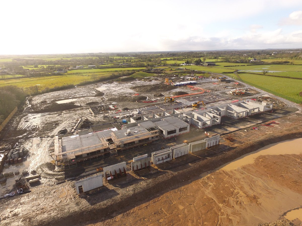 JNOShaughnessy's tweet photo. Amazing progress from #MMDConstruction @LimClareETB  @limerickpost @Limerick_Leader @LimerickCLG #education #limerick  #colaistechiarain2019 #STEM 
Website:    https://t.co/9A3ZxUACXN
Twitter:      @colaiste 
Instagram: @cchiarain 
Facebook: Colaiste Chiarain https://t.co/JHLV00cYjn