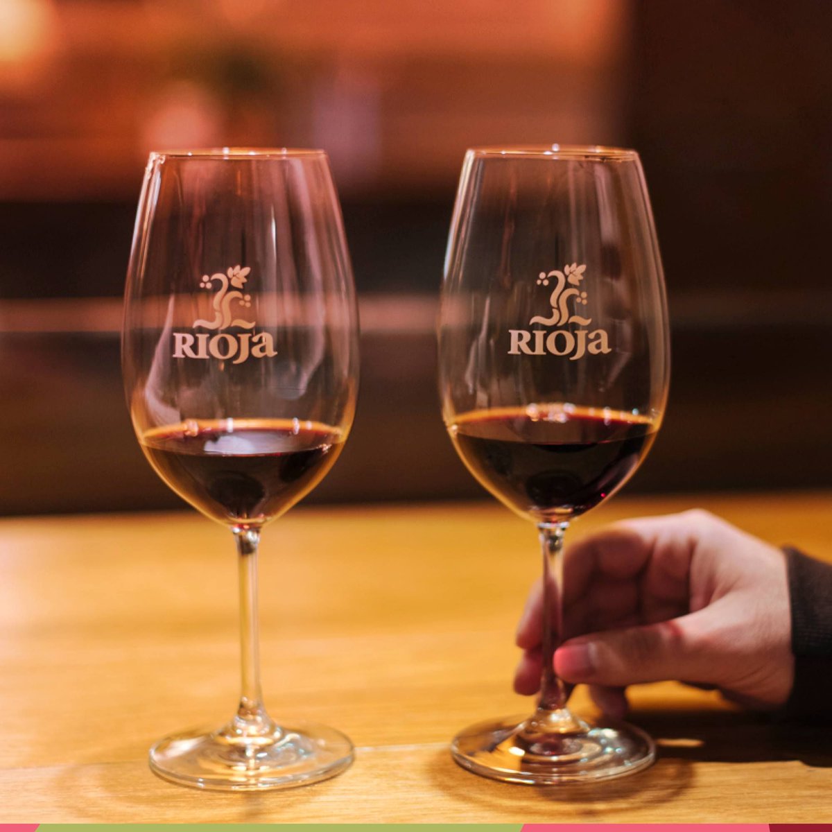 Did you know Spain has over 400 grape varieties and that the country is one of the top exporters of wine in the world? And Rioja is, of course, the best-known region for quality Spanish red wine.
📸: <a href="/RiojaWine/">Rioja Wine</a>