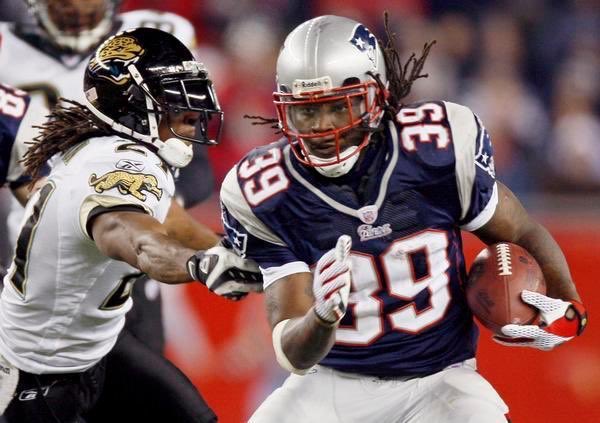 LegendsOfNFL's tweet photo. Laurence Maroney https://t.co/6wSuT60a1x