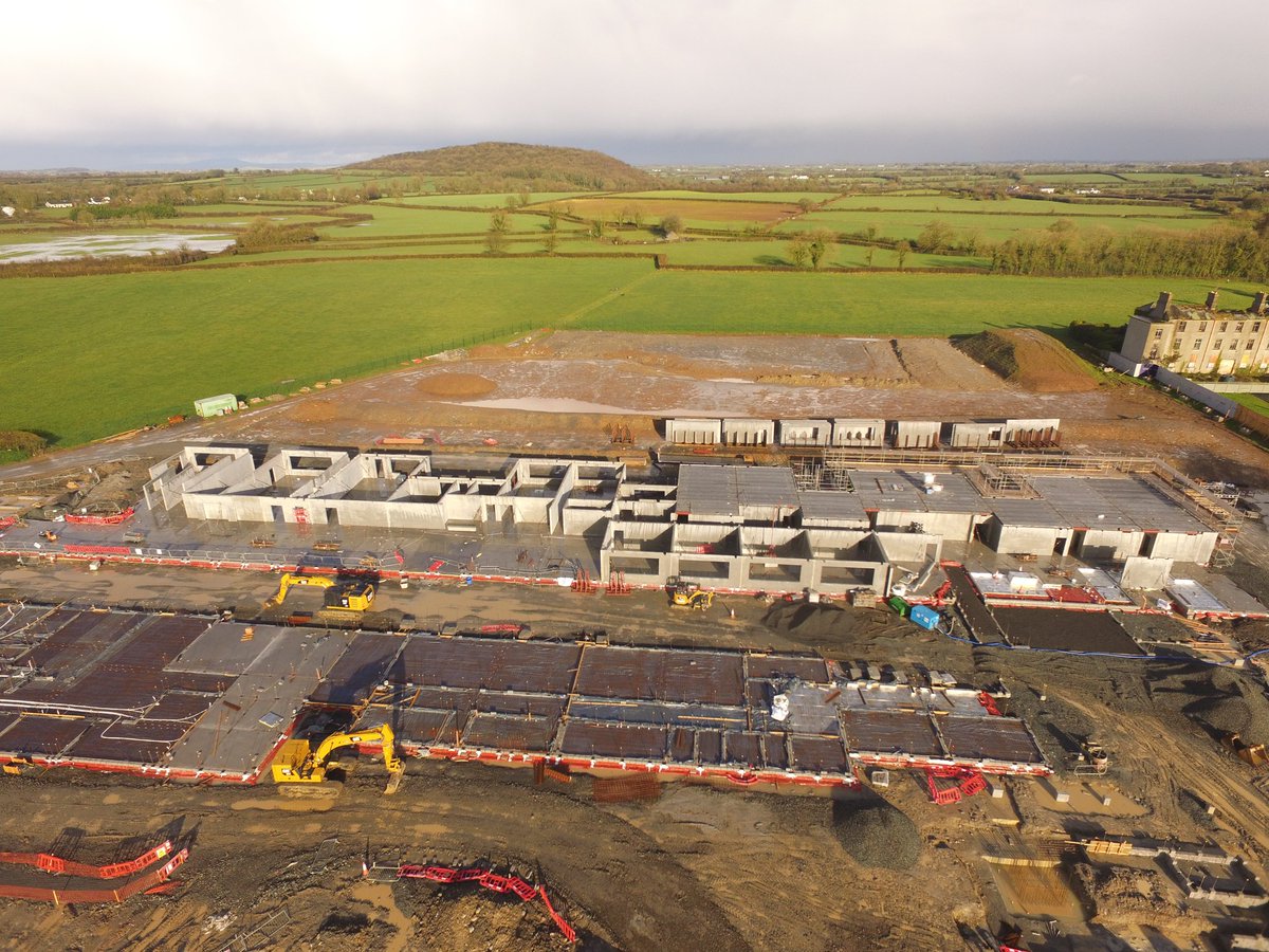 JNOShaughnessy's tweet photo. Amazing progress from #MMDConstruction @LimClareETB  @limerickpost @Limerick_Leader @LimerickCLG #education #limerick  #colaistechiarain2019 #STEM 
Website:    https://t.co/9A3ZxUACXN
Twitter:      @colaiste 
Instagram: @cchiarain 
Facebook: Colaiste Chiarain https://t.co/JHLV00cYjn