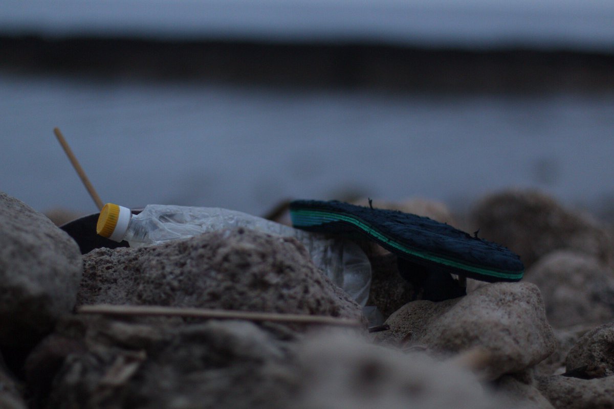 30MQ di spiaggia, 5 minuti di foto #unmaredasalvare <a href="/SkyTG24/">Sky tg24</a>