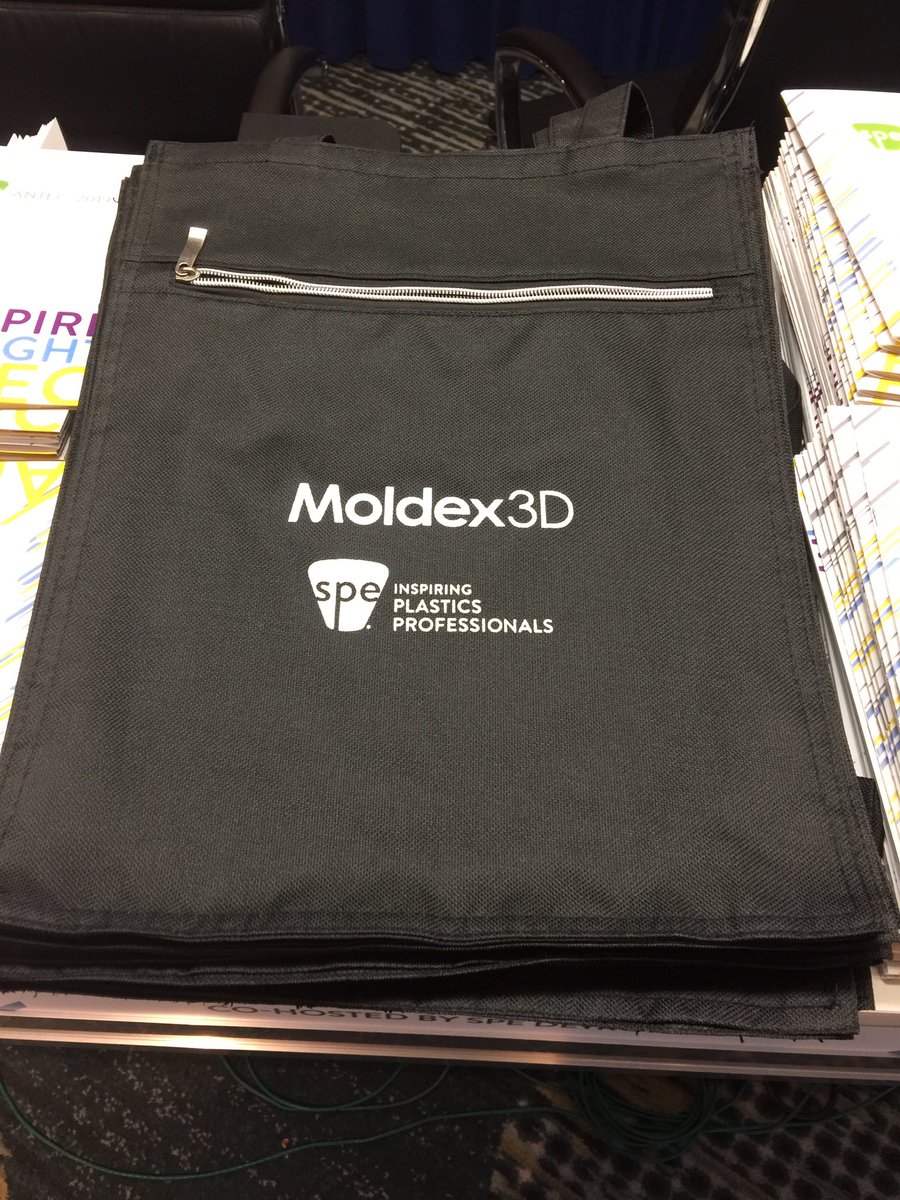 DebWTech's tweet photo. Cool show swag - get your free bag at the registration desk! Thanks, Moldex3D! #ANTEC19 #INSPIREdetroit https://t.co/uiQmUuICTX