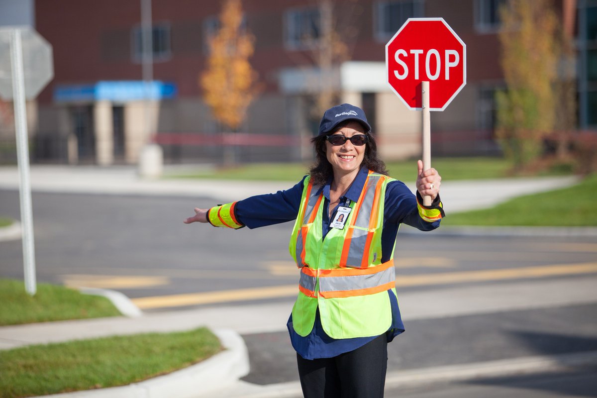 HaltonDSB's tweet image. A reminder that tomorrow (Wednesday, March 20) is School Crossing Guard Awareness Day in #HaltonON. We encourage you to take a moment to thank your school crossing guard for their commitment to helping our students make their way to and from school safely each day. #HDSB