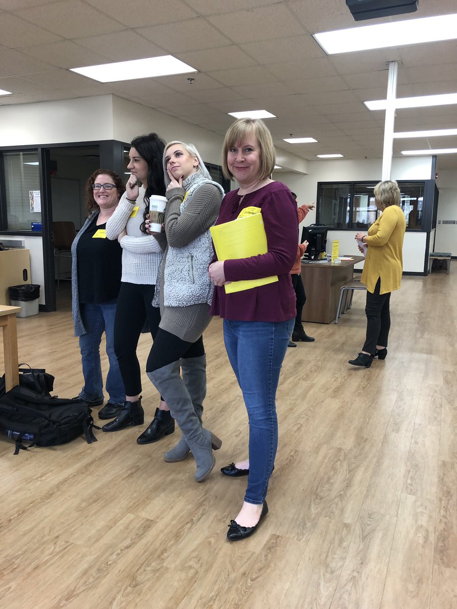 MsLairdGHS's tweet photo. Such a great day at @WNHSEnglish! Thank you for such an engaging and memorable day for @GHS_Geneva English Department! #WatchLearnCreateShare304 https://t.co/hIgw8x8OUz