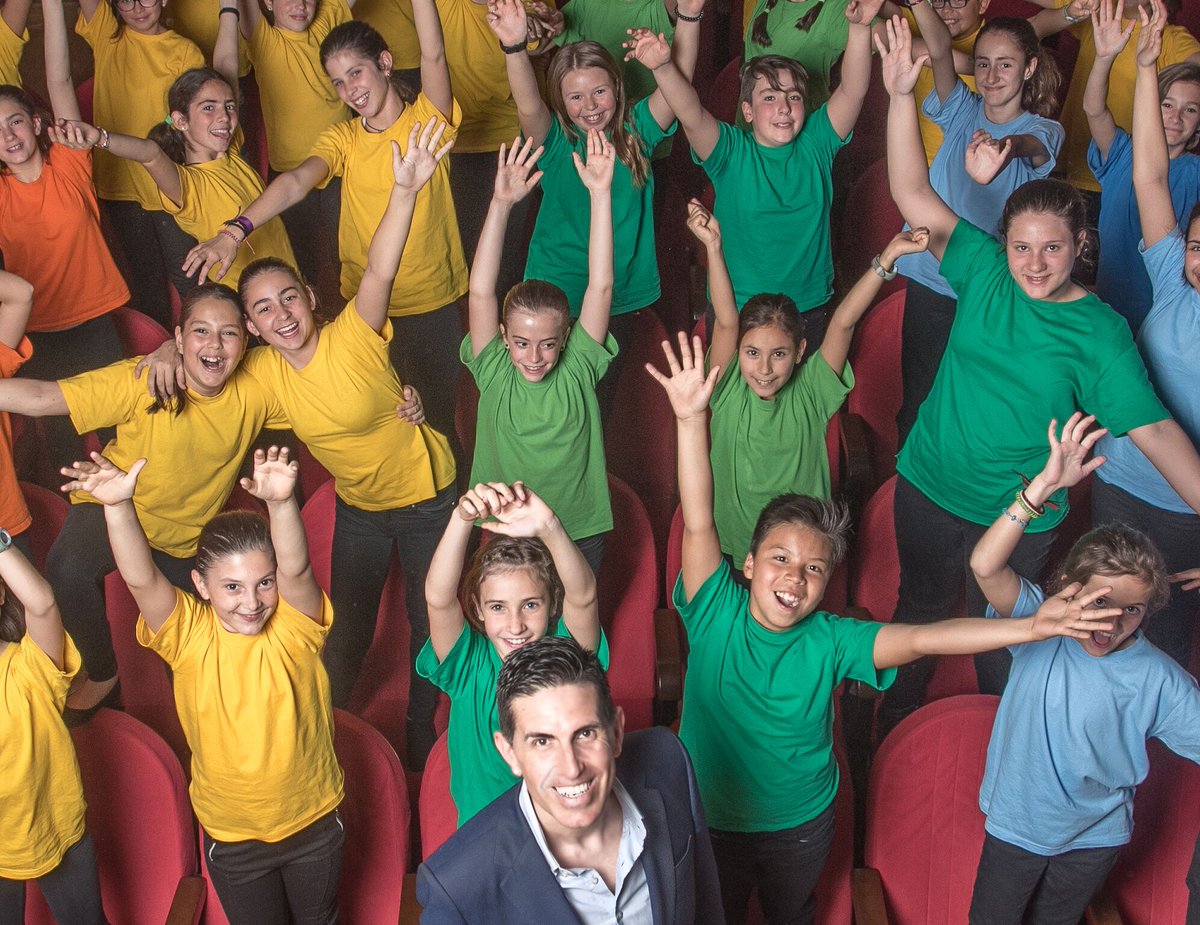 Corolasveredas's tweet photo. ¡Seleccionados para participar en la semifinal del certamen de coros escolares de la CAM tanto en categoría intantil como en juvenil!🎶❤ #corolasveredas https://t.co/X4W7sxCJ30