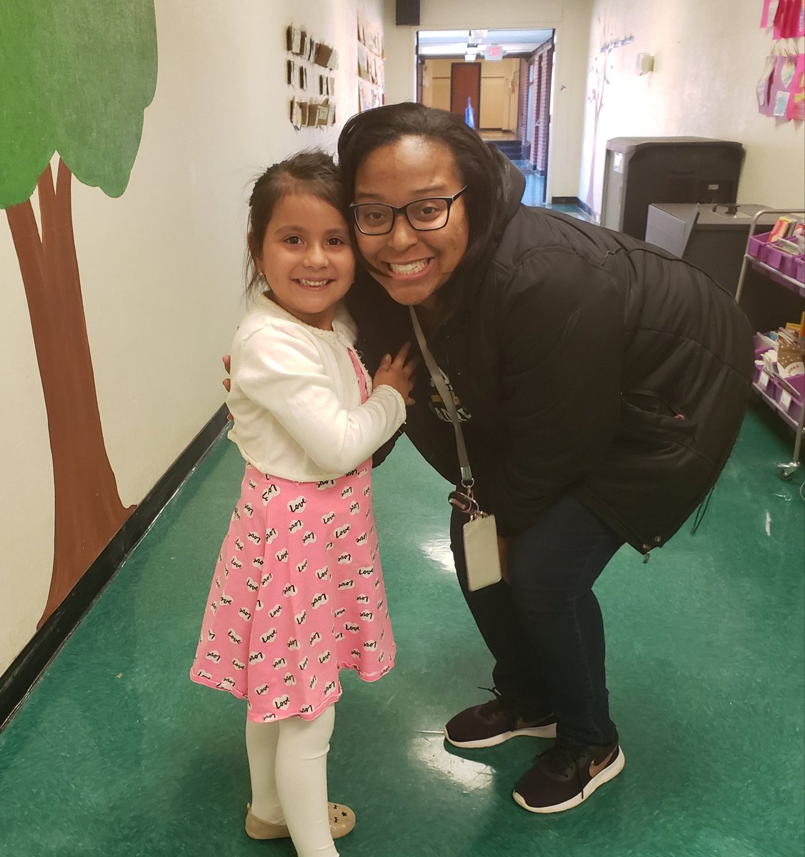 mrsevansK's tweet photo. When you get an email saying your former student is missing you and asks for you daily,  why not surprise her and make her day.  Her smile made my day so much better.  She now knows that I will always be there for her even if I cannot see her every day. #ilovewhatido https://t.co/gtA9a66O0p
