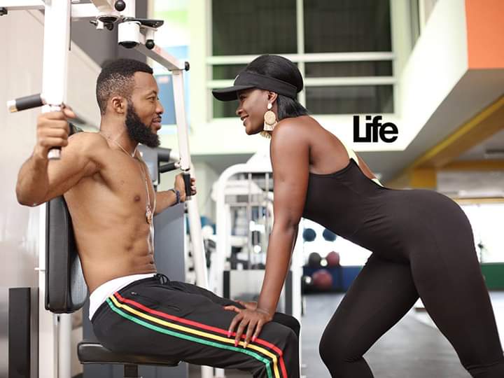 LifeMagazine_CI's tweet photo. [LIFE 150] @Mike_Alabi225 se livre complètement à ODO MARIE en exclusivité dans le Life 150 dispo en kiosques. Ils ont osé  !
#lifemagazineci #life150 #mikealabi #odomarie https://t.co/duqJcSM1VX