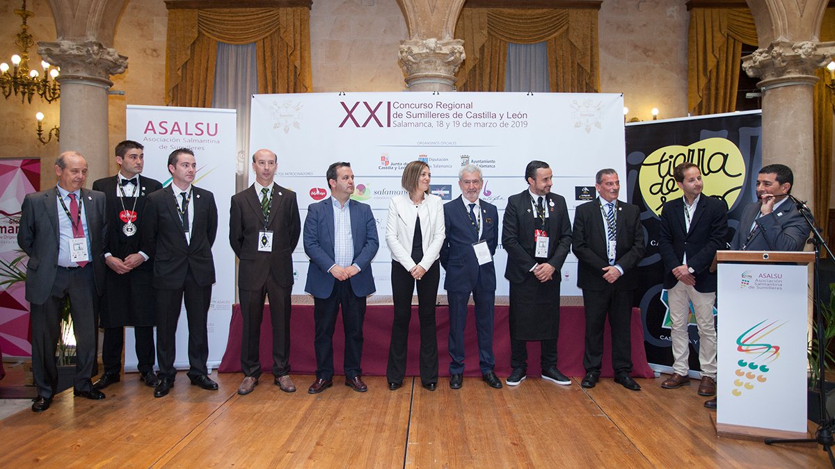 Nuestro Trus Crianza 2015 en la comida maridaje del evento " Mejor sumiller de Castilla y León" lanuevacronica.com/salamanca-acog…
#palaciosvinosdefinca #bodegastrus