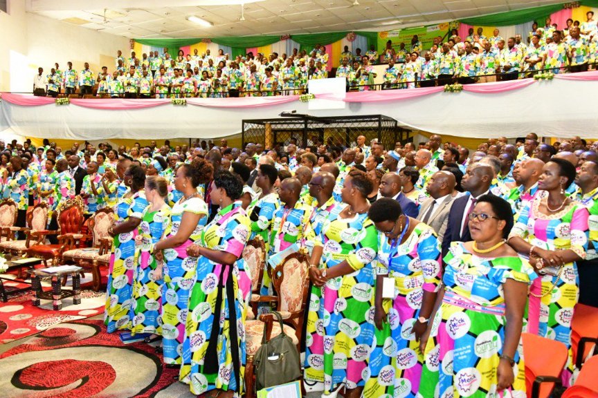 Dans son discours lors du lancement de  #morethanamother, le Ministre de la <a href="/minisante/">MinisantéBdi</a>, <a href="/ThaddeeDr/">Dr NDIKUMANA THADDEE</a> a  remercié  la @1rstLadyBurundi d'avoir accepté d'être l'ambassadrice de Merck plus qu'une mère au #Burundi, un programme qui sera plus bénéfique aux couples infertiles