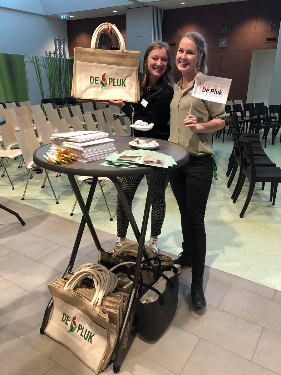 Vanavond kennis gemaakt met de raad van <a href="/WestBetuwe/">West Betuwe</a>! Mooi initiatief waarbij #DePluk natuurlijk niet kan ontbreken! #tasvooriedereen