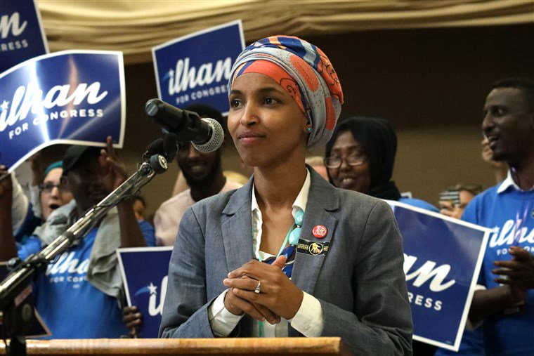 RedWingGrips's tweet photo. It has now been 117 days , 9 hours , 24 minutes and 33 seconds since the incredibly driven @LauraLoomer was banned for criticizing @IlhanMN's anti-semitism along with Twitter's Conservative Censorship and Political bias. 

Show of hands if that still pisses you off? https://t.co/iGrherxuos