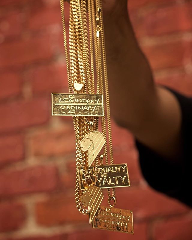 “Live your life like it’s golden...”✨
-INDIVIDUALITY IS ROYALTY-
📷 <a href="/stevecarty/">Carty</a> ift.tt/2ueRQt9