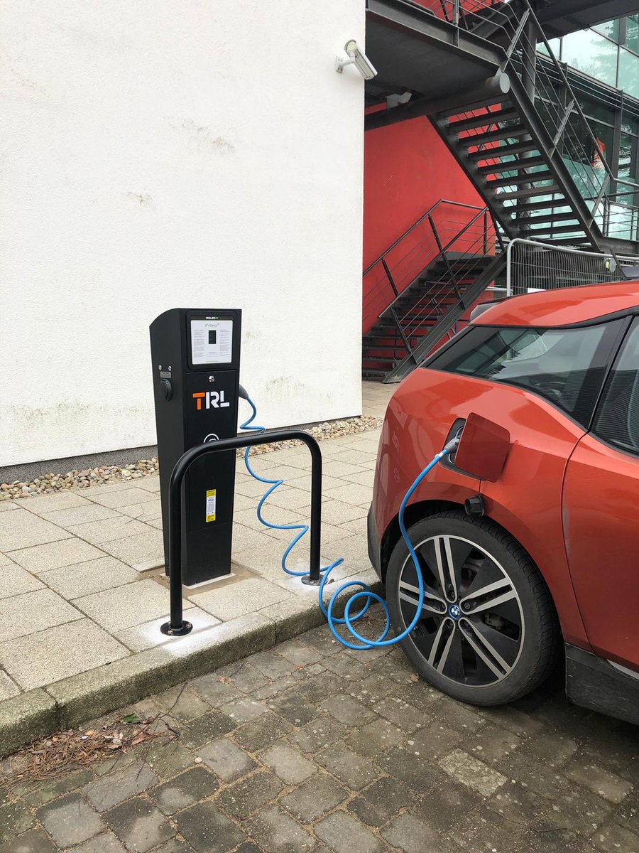 Mr Charger-0800 669 6159 / install@mrcharger.co.uk tweet media