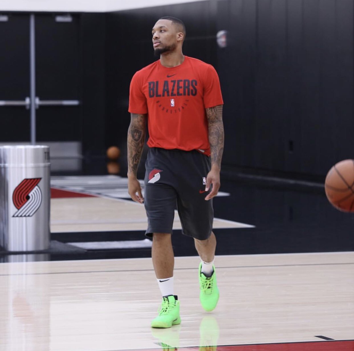 powerade x dame 5