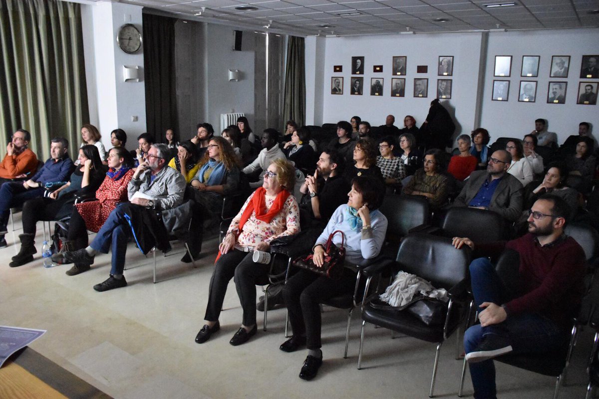 ¡Que acto más bonito esta tarde en Albacete para celebrar el #DiaTrabajoSocial2019 ! Un acto del @COTSclm @IntermediAccio1 y el @imarcomarchioni . Gran participación y posterior tertulia y debate