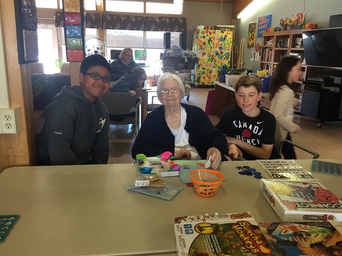 karyn_hallett's tweet photo. Thank you for hosting us Lutheran Care Home! @StJosaphat https://t.co/lr0wEcfP98