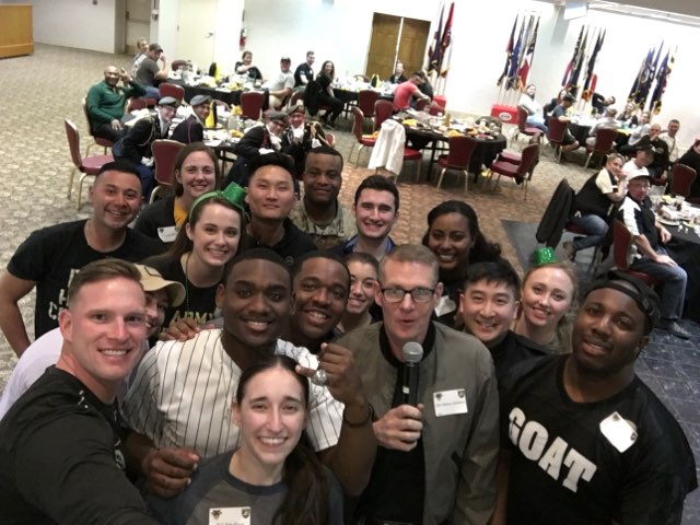 6_fires's tweet photo. Fort Sill's @WestPoint_USMA Founder's Day was quite the success with alumni stationed across FSOK. Thanks to all who came out and celebrated with the team! #founders #fs150 #GOATS #engineers #oldgrads @westpointhist @OfficialFtSill https://t.co/7eNDS56Lqv