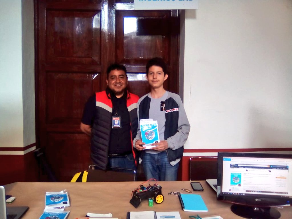 CECyTEMagdalena's tweet image. El profesor @Emmanuel19761 asiste al #ArduinoDayCDMX en el @museofranzmayer donde participo en las actividades de maker, talleres, charlas y expomaker. 
#SomosCECyTE #CECyTEdeDiez