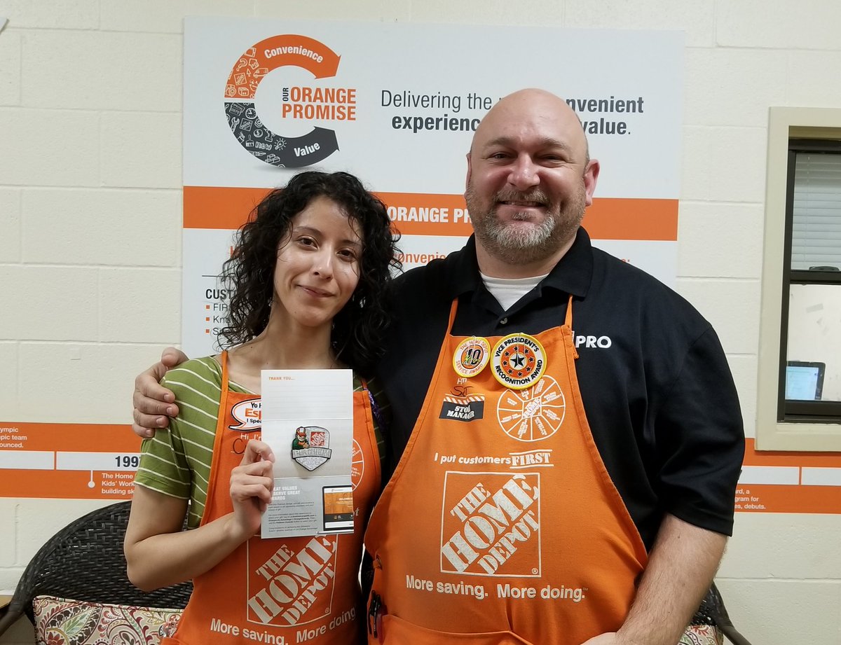 raybes63's tweet photo. Cynthia received her 1st PLATINUM AWARD, and Rusty is rounding the bases for her 5th Silver Award!!  You ladies rock!! https://t.co/MjWlSeVj2d