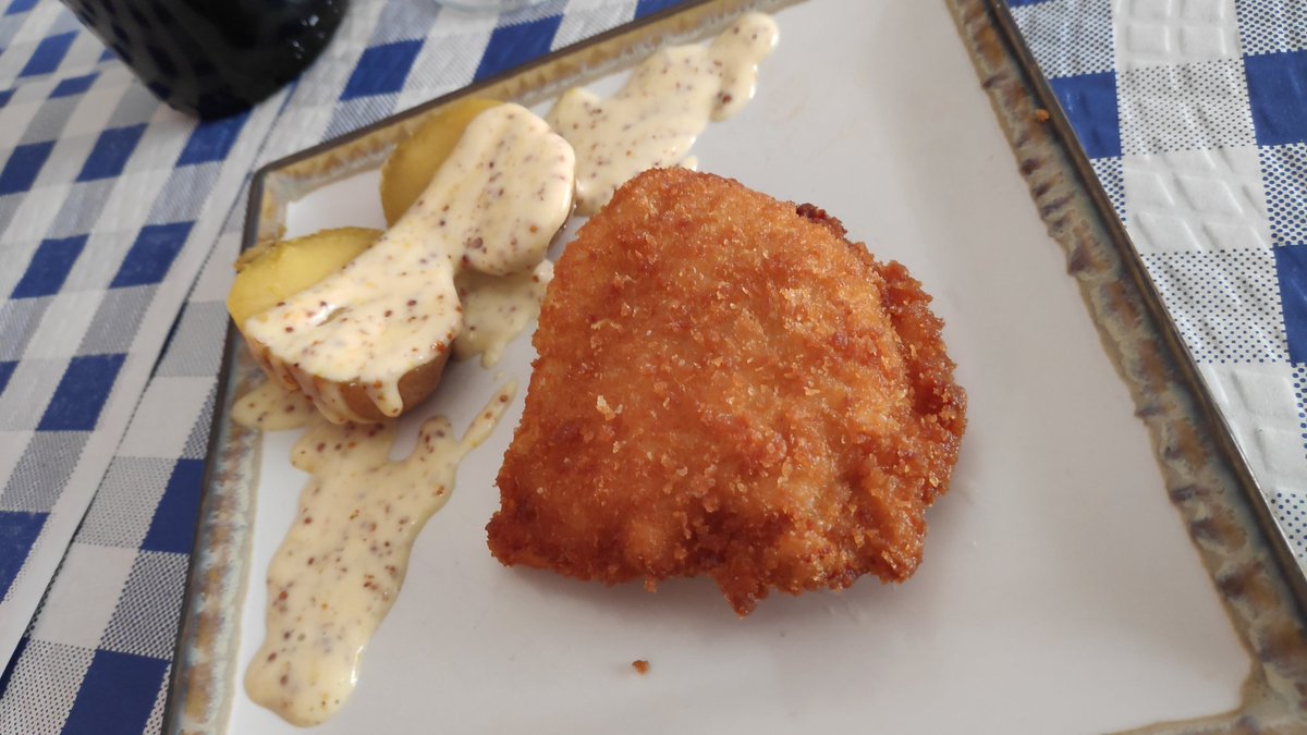 Meson_ElGrande's tweet photo. Nuestras propuestas para la VI Ruta de la Tapa de #ValencinaC Atún al horno y Cachopo ibérico #SaboreaValencina @AecoValencina @ValencinaFC @ForoValencina @FBenot @mediasevilla @CometeloCSTV https://t.co/I9HqHiQcrH