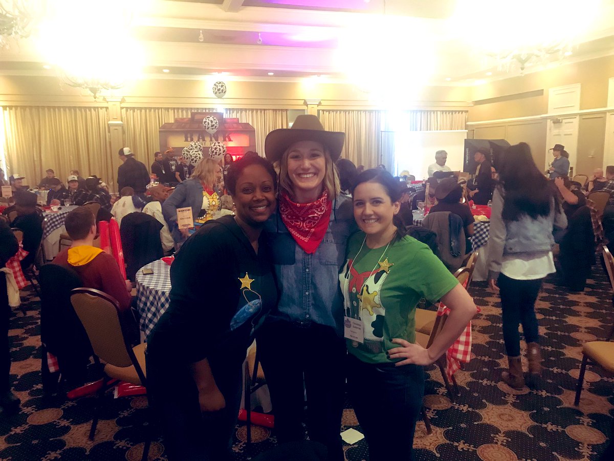 C_Gutierrez17's tweet photo. So much fun today! #CamdenRoundUp https://t.co/PvPcpSulIx