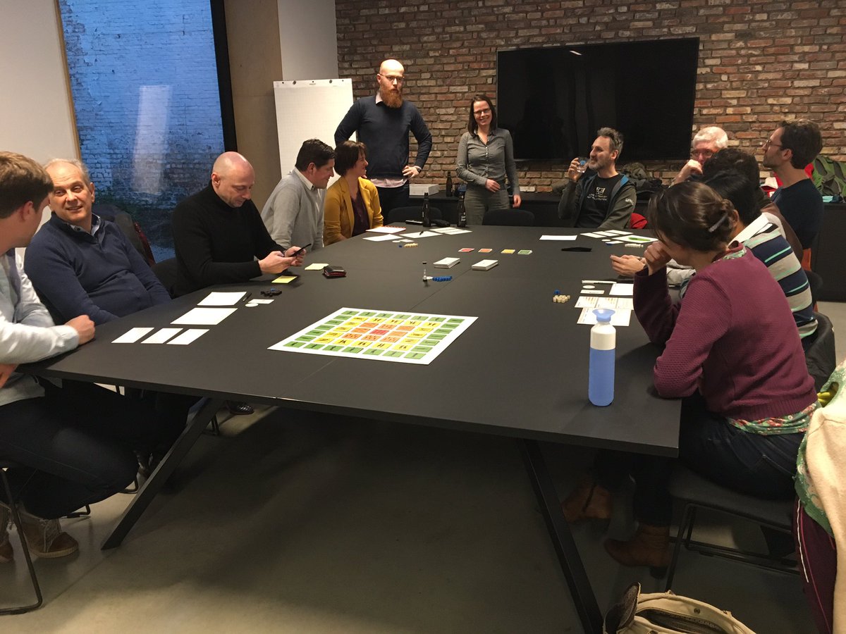 schip_gent's tweet photo. Great game @playinglean with @ErwinTollenaere @jawndotnet @johan_tre @bartvda7 @biserasavoska @WHL_P @jorisswinnen @bertheymans @DigitalGert https://t.co/NkYTBAfc3E