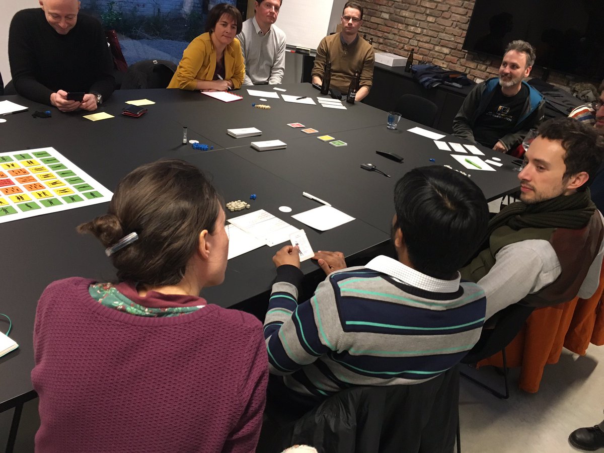 schip_gent's tweet photo. Great game @playinglean with @ErwinTollenaere @jawndotnet @johan_tre @bartvda7 @biserasavoska @WHL_P @jorisswinnen @bertheymans @DigitalGert https://t.co/NkYTBAfc3E