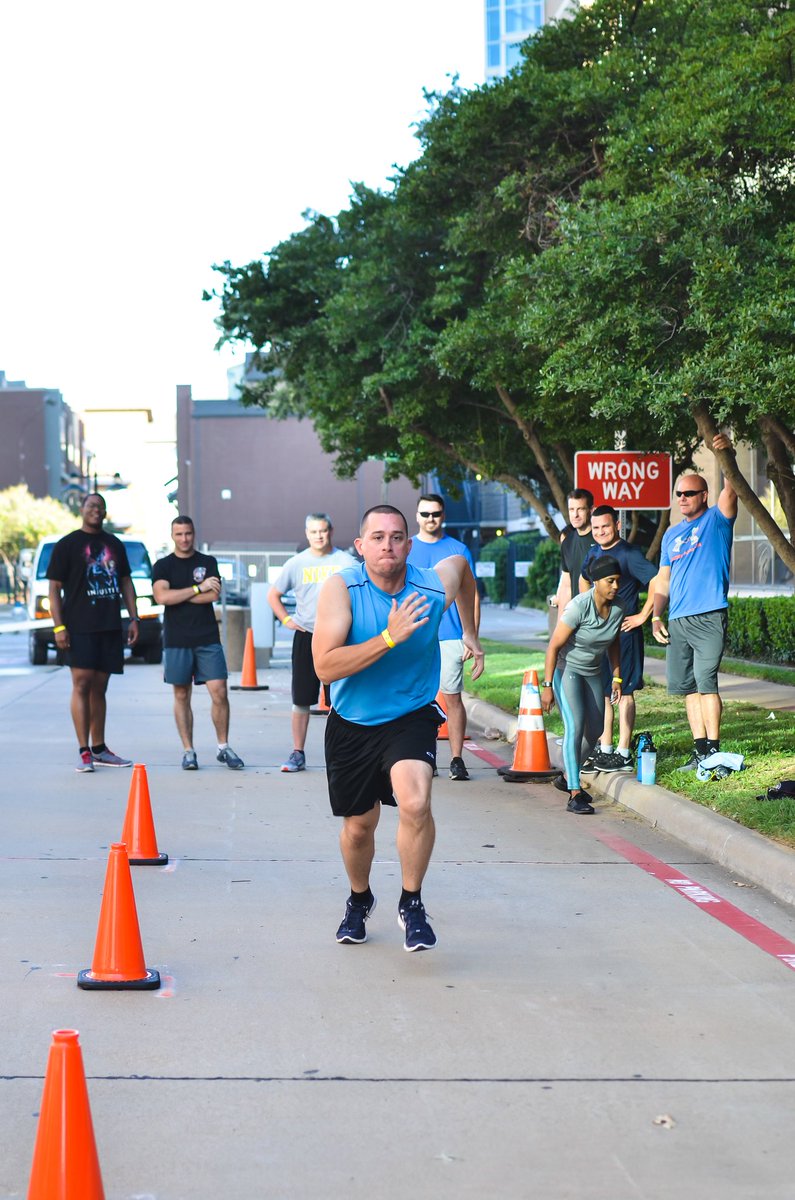 DPDRecruiting's tweet photo. 🔅Workout Wednesday Challenge 🔅 Each Wednesday we will post a challenge video. To accept the challenge: video your exercise, tag a friend, tag @DPDRecruiting @dallaspd and #dpdwwc. Post your video. Be creative! Challenge starts Wednesday March 20th! https://t.co/Pzh9fH3tmY