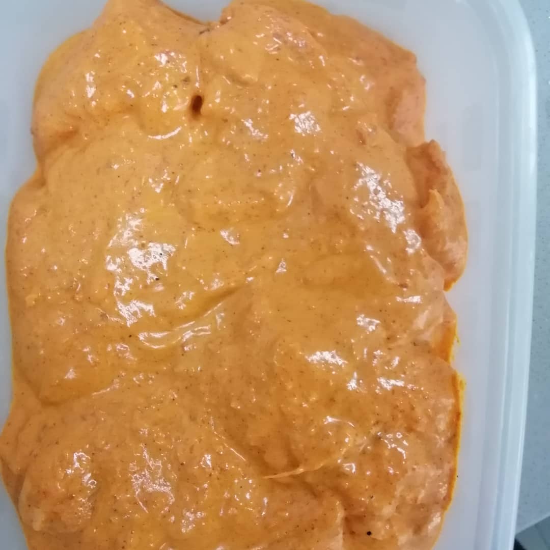 LandisKitchen's tweet photo. Doesn't look like much yet but this is my much loved Chicken Tikka!  Marinating overnight ready for the tandoor tomorrow evening!...stay tuned for the final product - its gonna be delish! #indiancuisine #chickentikka #tandoor #grilledchicken #tasty #chickenlovers #midweekmeal https://t.co/IbT7sPu89S
